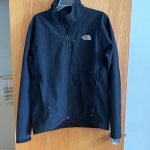 Mens North face soft shell jacket
